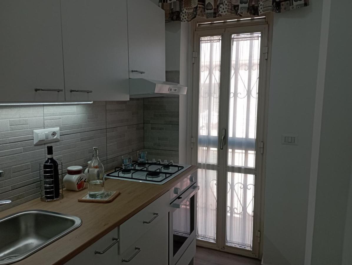 Casa Ingam - Mini Appartamento Sul Litorale Di Torre Del Greco Exterior foto